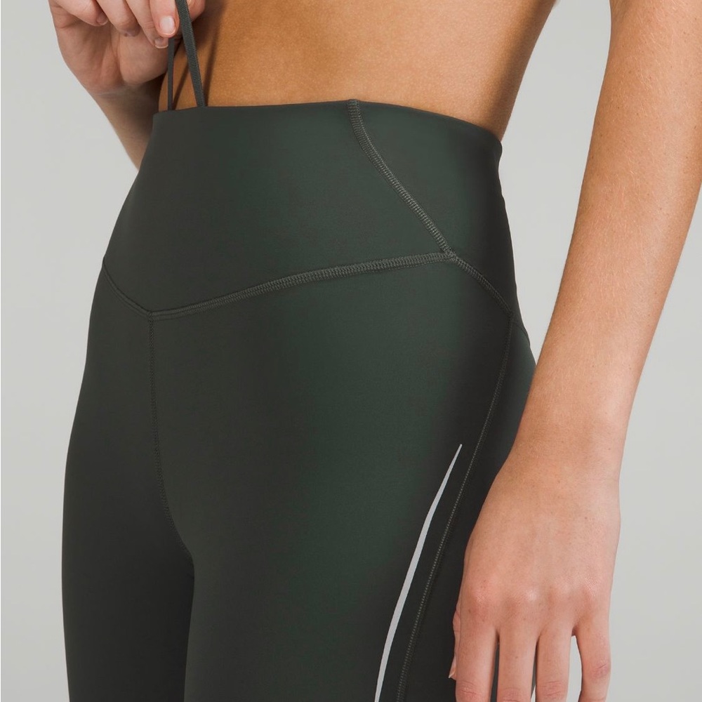 Lululemon Base Pace HR Short 8” Reflective - Picture 4 of 9